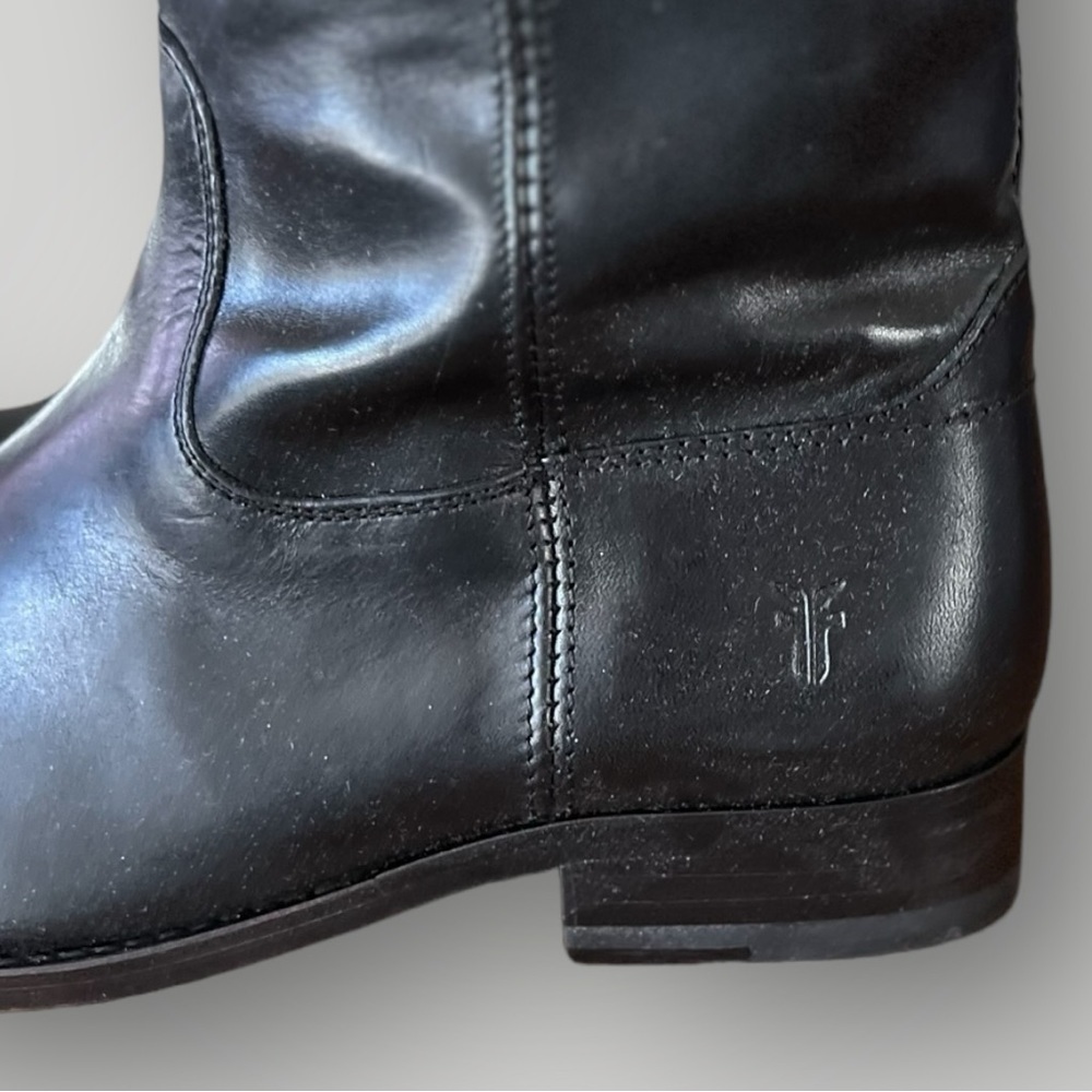 NWT FRYE Melissa Button Equestrian Style Black Leather Boots || Size 6 - Picture 2 of 14